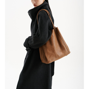 กระเป๋าหนังแท้คุณภาพสูงสไตล์วินเทจสำหรับผู้หญิง  แบบสะพายข้าง  แบบถือ  กันน้ำ  ใช้งานได้หลากหลาย  เหมาะสำหรับใช้ในชีวิตประจำ<span class=keywords><strong>วัน</strong></span> - Product Image 4