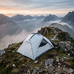Carpa de senderismo profesional para 2 personas con postes de aluminio 7001 - Ligera y resistente a tormentas, doble capa impermeable para 3-4 estaciones - Product Image 5