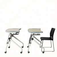 Ensemble table et chaise préscolaire moderne avec panier de rangement pour jouets, crochet pour sac à dos, mobilier scolaire confortable en métal coloré anti-pincement pour enfants