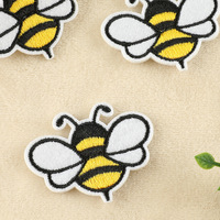 Broche brodée sur ordinateur motif petite abeille de dessin animé, patch brodé, autocollant, étiquette en tissu polyester DIY
