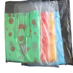 Sacchetti di Plastica Monouso HDPE/LDPE Tipo T-shirt per Shopping/Supermercato e Vendita al Dettaglio - Product Image 5