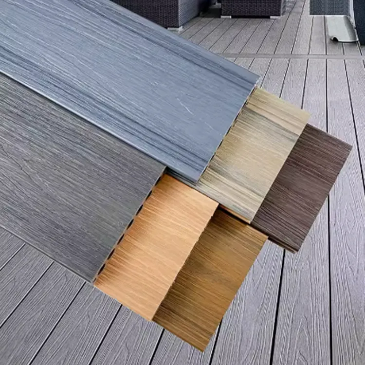 Planche de bois plastique à gaufrer en profondeur pour extérieur Planches de plancher composées en bois composite pour extérieur