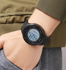 Montre numérique de sport SKMEI 2155, 5 options de couleur, grand cadran de 47 mm, étanche 30 m, double heure, chronographe, alarme - Product Image 1