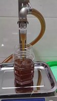 Machine de remplissage de liquides semi-automatique de bureau L30 améliorée 2026 avec pompe magnétique haute précision pour bouteilles d'eau, de miel, d'huile et de cosmétiques