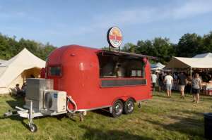 Camión <span class=keywords><strong>de</strong></span> Comida Coreana con <span class=keywords><strong>Pollo</strong></span> <span class=keywords><strong>Frito</strong></span>, Freidora Doble y Estación <span class=keywords><strong>de</strong></span> Glaseado Gochujang para Alitas, Tteokbokki y Bolas <span class=keywords><strong>de</strong></span> Arroz con Kimchi - Product Image 5