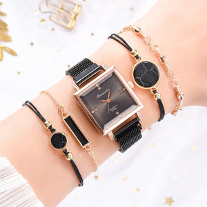 Venta al por mayor de relojes de pulsera de aleación de marca personalizada All Sky Star Classic Mujeres Relojes de pulsera de cuarzo para damas - Product Image 1