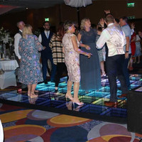 Allumez la piste de danse portative de miroir de la piste de danse LED 3D pour l'équipement d'étape du DJ
