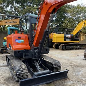 Excavatrice Doosan Dx55-9c d'occasion, 5 tonnes, petite machine de chantier avec moteur et moteur, bon état, prix bas - Product Image 6