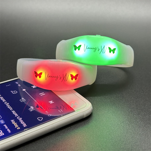 Silicone <span class=keywords><strong>Led</strong></span> dây đeo cổ tay nhấp nháy ánh sáng lên âm thanh kích hoạt <span class=keywords><strong>LED</strong></span> rhythmitic Vòng đeo tay - Product Image 5