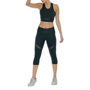 Nouvel ensemble de yoga personnalisé pour femmes, tenue de sport tendance avec taille élastique, idéal pour le fitness, en vente - Product Image 1