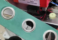Machine de pose d'œillets automatique SF-C900 – Équipement industriel de perforation et de pressage pour la fabrication de trous sur rideaux, bannières et tissus