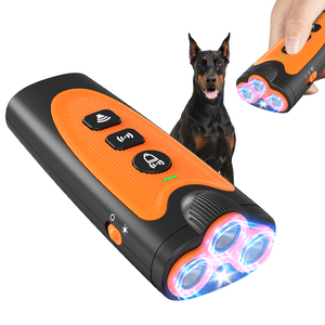 <span class=keywords><strong>2025</strong></span> <span class=keywords><strong>New</strong></span> Arrival 3 siêu âm Dog Repeller xử lý đào tạo di động hành vi tốt siêu âm Bark răn đe với Led đèn pin - Product Image 1
