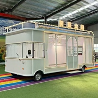 Remorque mobile professionnelle personnalisée de haute qualité pour la coiffure, la beauté, les ongles, l'affichage de vêtements et chariot de vente ambulant