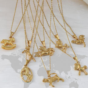 Desainer kualitas tinggi berlian baja tahan karat liontin hewan Ayam harimau bantal kuda kayu potong dilapisi Sporty uniseks - Product Image 2