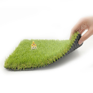 Hanwei Grass Hot Style Césped artificial Dtex1200 50mm Costo de drenaje por metro cuadrado Alfombra de trébol de 6mm 35mm para jardín - Product Image 3