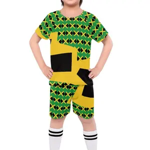 Traje de uniforme de fútbol infantil de diseño único personalizado para estudiantes deportes cuello redondo Camiseta y pantalones estampado Jamaica conjuntos niños con venta al por mayor