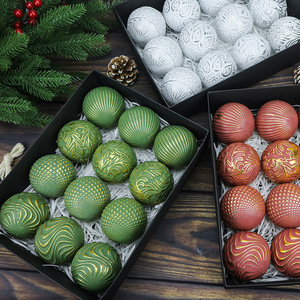 European Retro Style <b>Christmas</b> Tree Hanging Balls New 8cm Vintage <b>Christmas</b> Bauble <b>Ornament</b> Set of 12 - Product Image 2