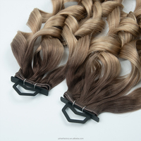 Cabello rizado virgen ruso de doble trama, venta directa de fábrica premium, cutícula alineada, múltiples tonos balayage, trama mariposa.