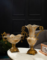 Petites décorations de meubles rondes en céramique Art Déco avec bases métalliques pour la décoration de la maison et du salon
