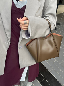 Trending Custom Logo Lightweight Casual Womens Tote <strong>Bags</strong> Genuine Leather <strong>Animal</strong> <strong>Print</strong> Waterproof Fashion Handbags Removable - Product Image 3