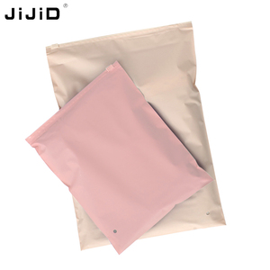 Sacs d'emballage <span class=keywords><strong>en</strong></span> <span class=keywords><strong>plastique</strong></span> transparent <span class=keywords><strong>avec</strong></span> fermeture éclair givrée personnalisés JIJID 25*35/35*40cm, sacs refermables pour vêtements - Product Image 2