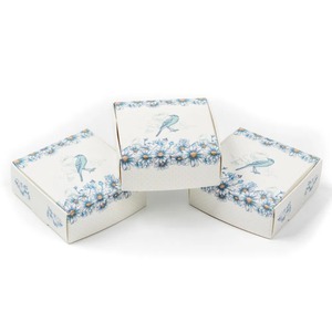 กล่องบรรจุภัณฑ์ของขวัญทำจากกระดาษแข็งพิมพ์ลายคุณภาพสูง สามารถปรับแต่งได้ตามความต้องการ - Product Image 1