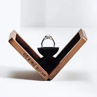 Boîte de rangement pour bagues en bois massif de noyer noir élégant, logo personnalisé, présentoir rotatif, boîte à bijoux de mariage, boîte à bijoux gravée