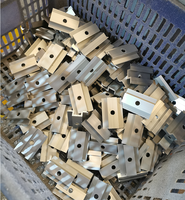 Systèmes de montage de panneaux solaires UISOLAR, supports de fixation universels à installation rapide, colliers de fixation d'extrémité, colliers de fixation intermédiaires, colliers de fixation