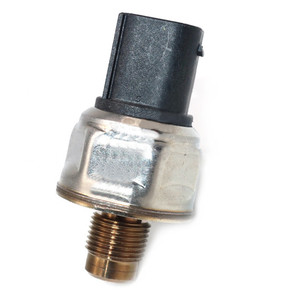 Capteur de pression d'huile 3PP8-38 pour voiture, pièce de rechange automobile - Product Image 1