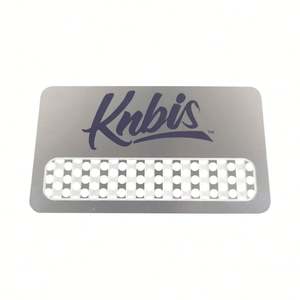 Broyeur à tabac en métal, cartes de broyage classiques, épices, broyeurs à fumer - Product Image 1