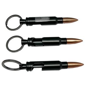 Llavero Abridor de Botellas de Metal Negro Personalizado con Bandera Americana y Bala Calibre 50 para Veteranos, para Uso en el Hogar, Vino y Bar, Desde China - Product Image 1