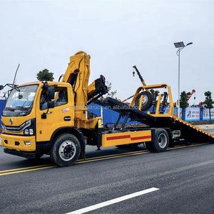 Dongfeng Xe Tải Kéo 4X2 Với Cần Cẩu Xe Tải Thủy Lực 8 Tấn Cần Cẩu Bùng Nổ Đốt Ngón Tay Người Phá Hủy Lật Phẳng - Product Image 3