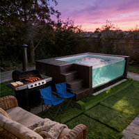 Piscine hors sol en WPC avec structure en acier, design personnalisable et cascade, équipée d'une pompe et d'un bâche pour piscine familiale