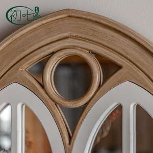 Espejo Arqueado Vintage, Madera Blanca y Marrón Desgastada, Hecho a Mano, Decoración Shabby Chic, Espejo de Pie para Bodas, 1 Pieza - Product Image 3