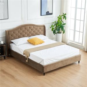 <span class=keywords><strong>Lit</strong></span> moderne <span class=keywords><strong>en</strong></span> tissu velours brun capitonné, <span class=keywords><strong>convertible</strong></span> et extensible, confortable, <span class=keywords><strong>double</strong></span>, queen, king size, avec un style doux - Product Image 3