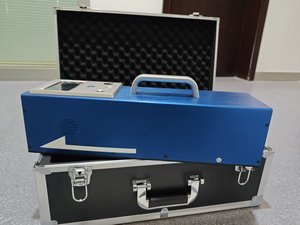 เครื่องวัดการสะท้อนแสงสำหรับเครื่องหมายจราจร - Product Image 2