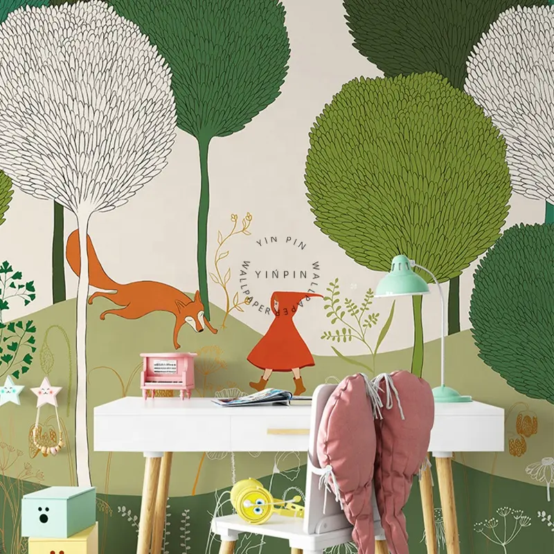 緑の森の壁の接着剤の壁紙と北欧のおとぎ話の手描きのデザイン
