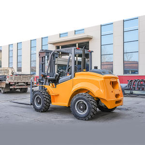 Smart 3T Empilhadeira manual diesel Empilhadeira diesel para todo terreno Certificação Hidráulica - Product Image 3