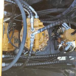 Sany SY215C Pro – pelle sur chenilles d'occasion, machines de Construction d'occasion, Sany 215c - Product Image 3