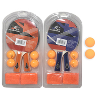 Raquette de tennis de table avec quatre balles de ping-pong pour les jeux en intérieur et en extérieur