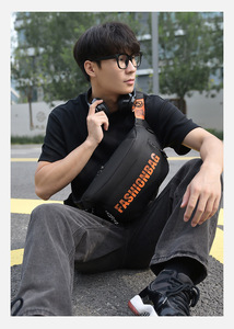 Sac banane bandoulière en nylon grande capacité, nouvelle mode, pour voyage et extérieur, avec logo personnalisé, vente en gros - Product Image 4