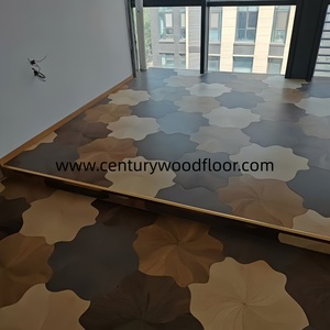 Parqué de Roble con Patrón de Loto, Grado de <span class=keywords><strong>Madera</strong></span> <span class=keywords><strong>Natural</strong></span>, Parqué Artístico Hecho a Mano para Uso Residencial de Alta Gama, Personalizable - Product Image 5