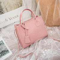 Modische PU-Handtasche für junge Frauen mit Polyesterfutter, lässige Umhängetasche für den Alltag