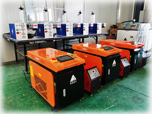 Soudeuses laser à fibre portables 1000W 1500W 3000W – Machines de soudage 3-en-1 : Nettoyage, découpe et soudage laser de métaux - Product Image 2