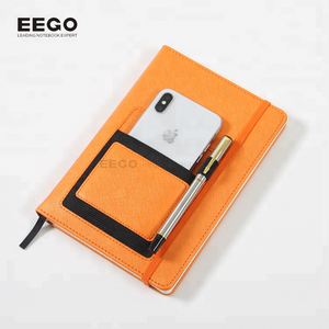 Producto de papelería estampado en caliente A5 Oem personalizado cubierta de cuero de imitación cuaderno diario con bolsillo de marcapáginas - Product Image 3