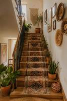 Escalier en bois moderne de style vintage avec marches en bois massif pour villas intérieures