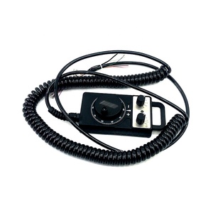 เครื่องกลึงมิสเตอร์ 190 พร้อมแฮนด์เฟนุค HC115 แฮนด์วีลแบบแมนนวลสำหรับควบคุมการหมุน - Product Image 6