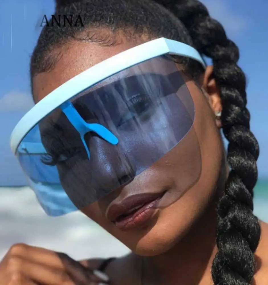 Kacamata Hitam Visor Perisai Ukuran Besar Seksi Wanita Baru Desainer Bingkai Besar Cermin Kacamata Matahari Pria Kacamata Tahan Angin