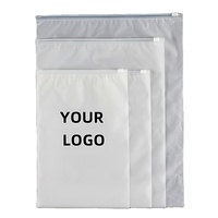 Sacs en plastique personnalisables avec logo, sacs refermables à fermeture éclair en PE, pochettes verticales pour l'emballage de chaussures et de vêtements