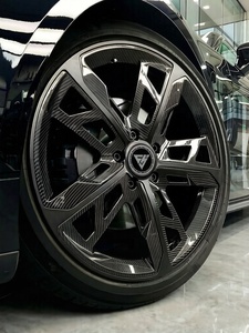 ล้อฟอร์จ FHJ แบบกำหนดเองพร้อมหน้าคาร์บอนไฟเบอร์ 5x114.3 5x120 5x130 ขนาด 16 17 18 19 20 21 22 นิ้ว สำหรับรถแข่ง - Product Image 3